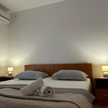 Olea * 마카르스카