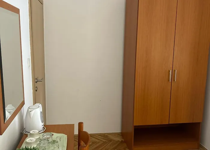 Olea Apartment *