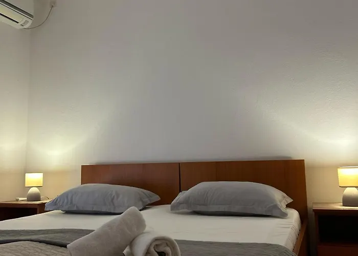 Olea * Makarska